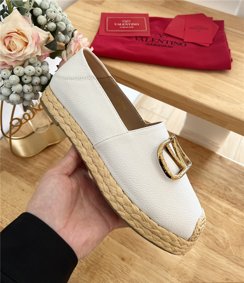 Va1e*ntin0 vlogo calfskin raffia espadrilles gold and  white