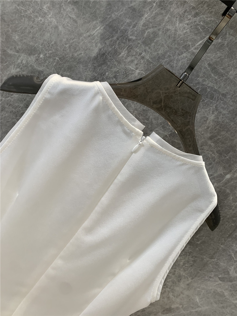 Va1e*ntin0 sequined vest top cheap replica designer clothes