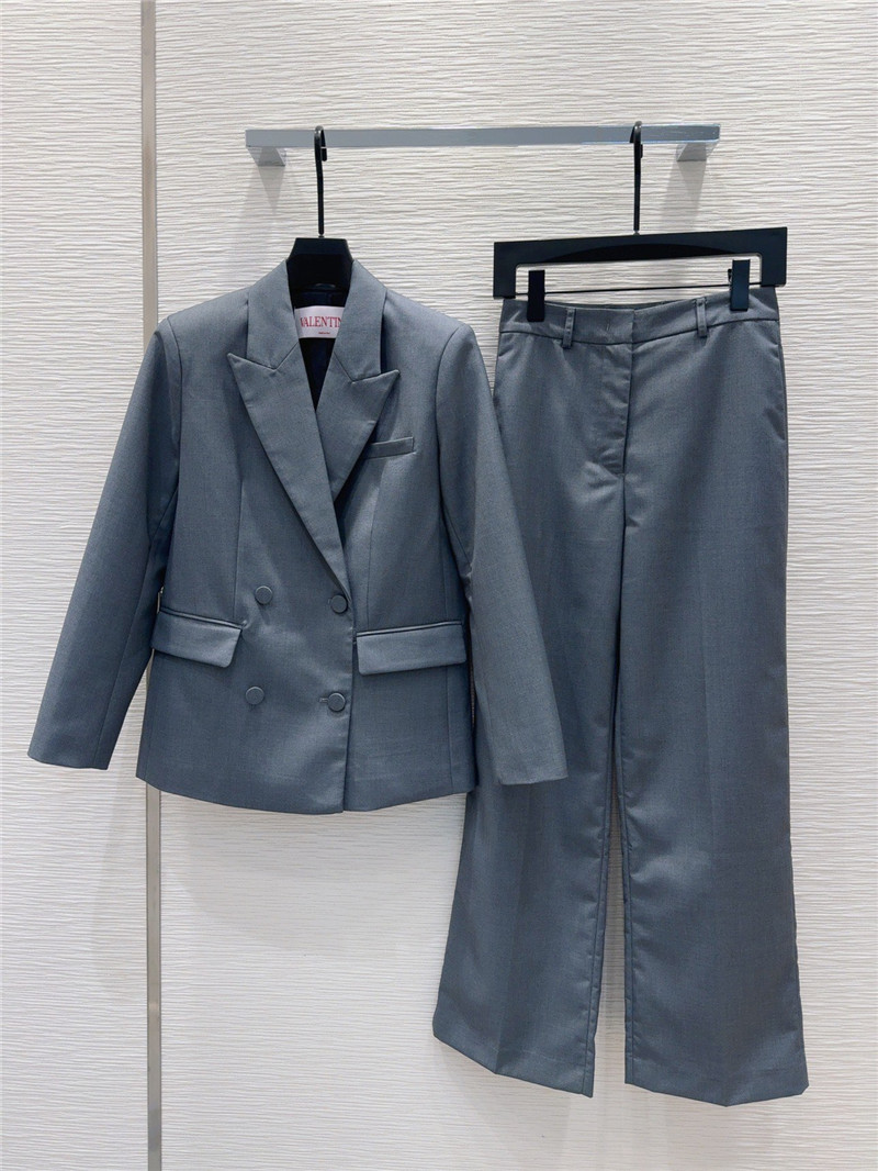 Va1e*ntin0 new trousers replicas clothes