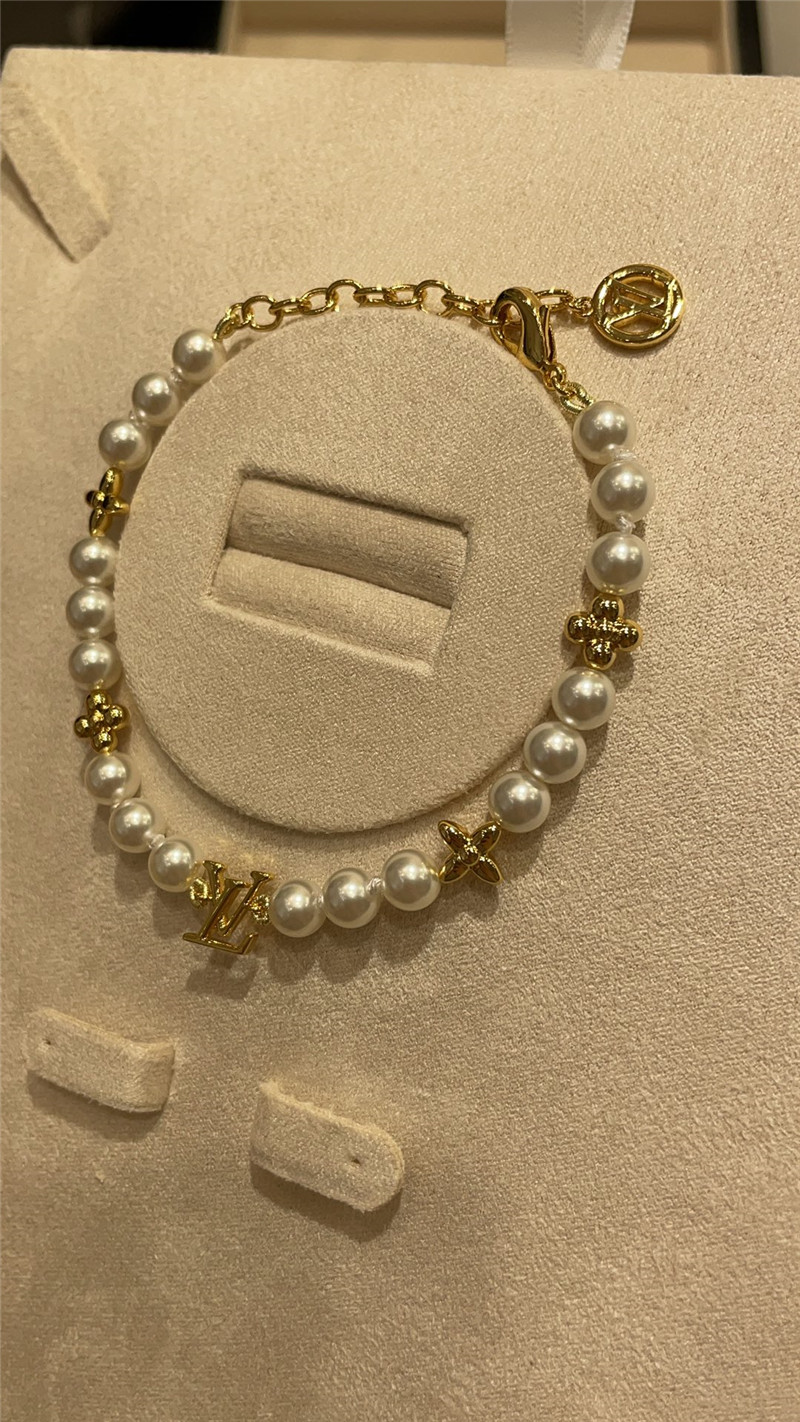 l0vis Vvtt0n lv green gold flower pearl bracelet
