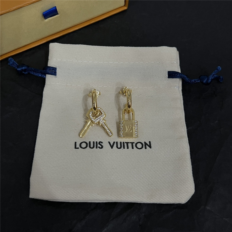 l0vis Vvtt0n lv new earrings