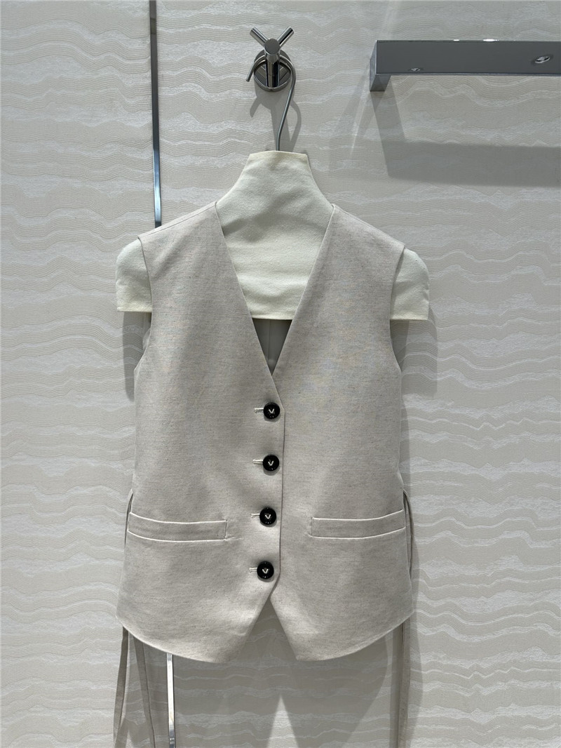b0tt*ga Ven*ta vest replica d&g clothing