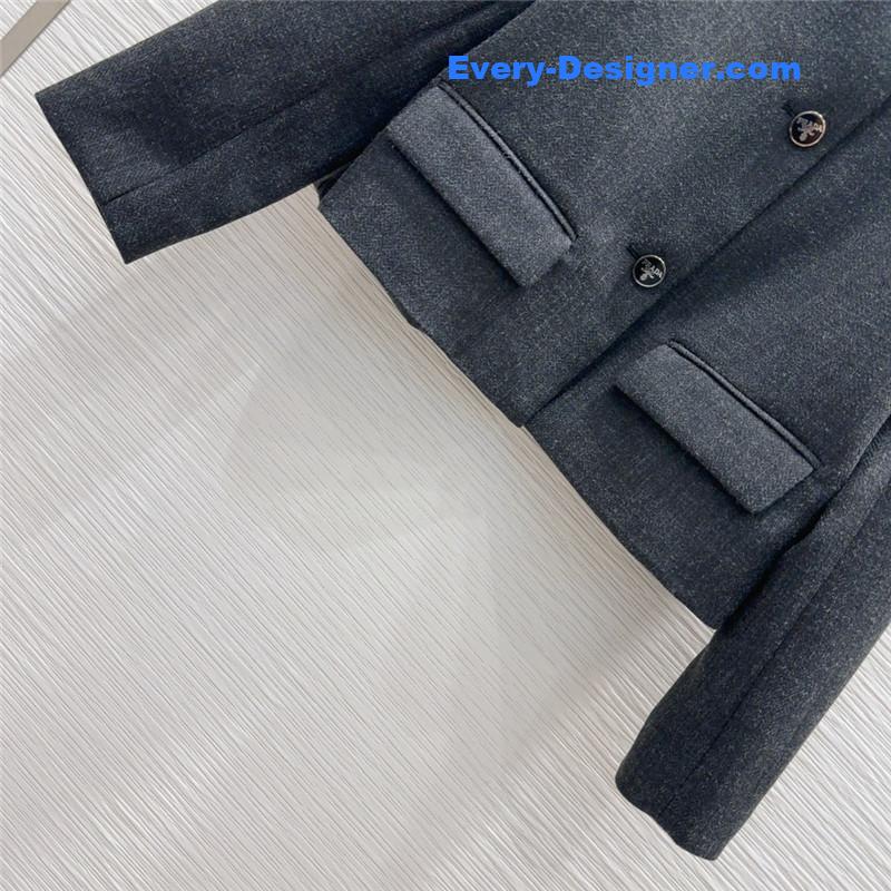Pra*a classic logo suit replica clothing sites