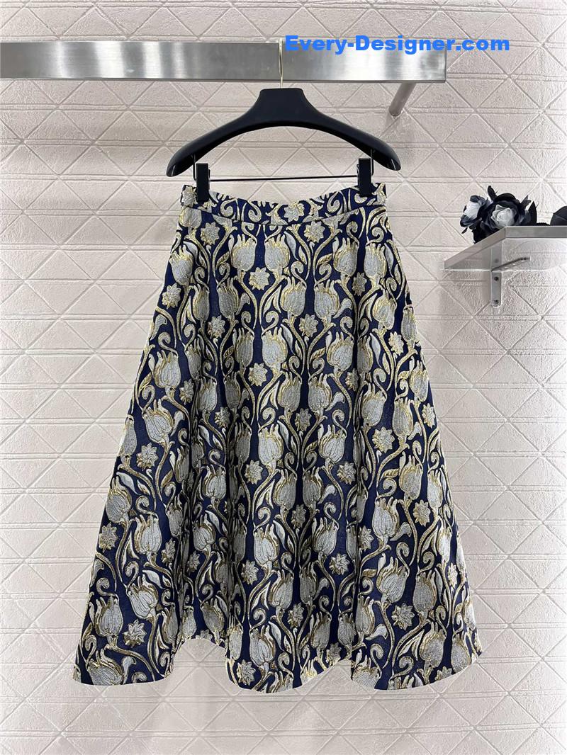Va1e*ntin0 heavy embroidered skirt replica clothing sites