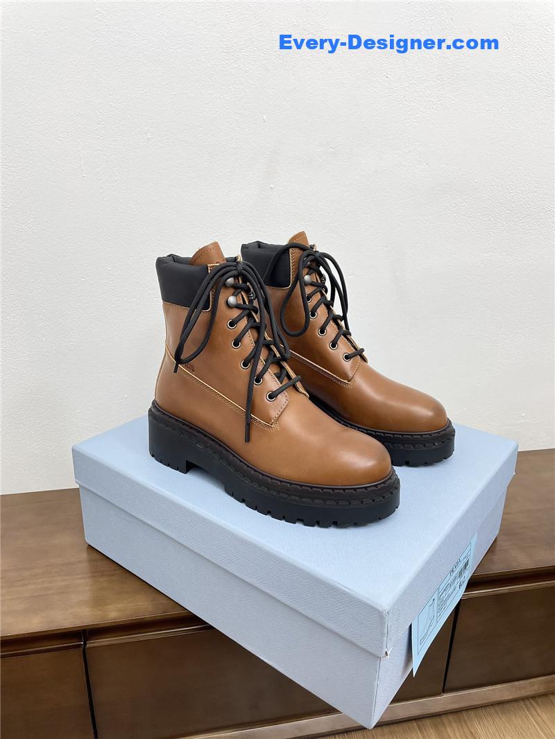 Pra*a leather work boots