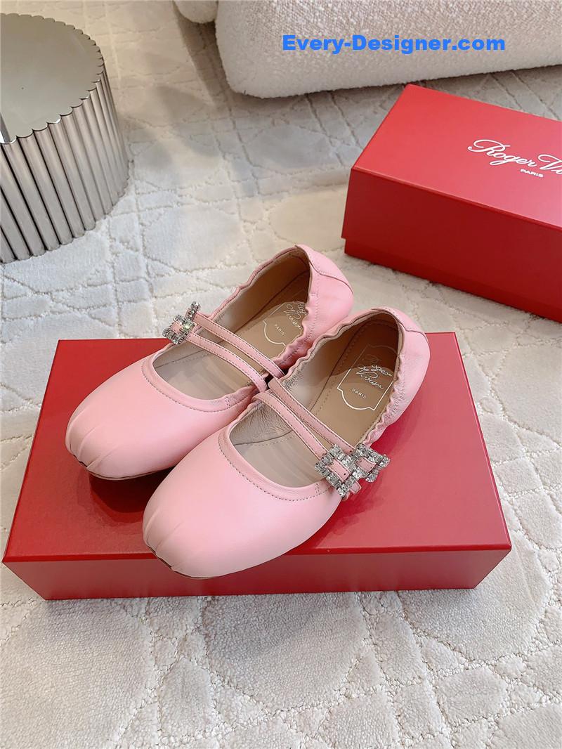 roger u1u1er mary janes in pink nappa leather