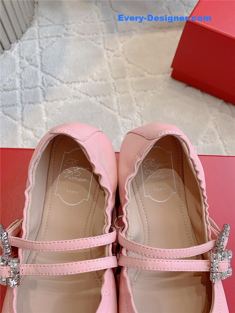 roger u1u1er mary janes in pink nappa leather
