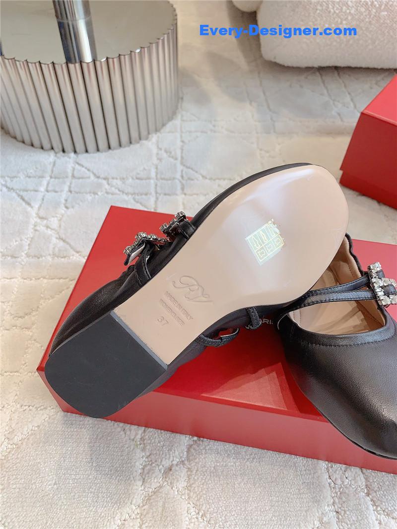 roger u1u1er mary janes in black nappa leather