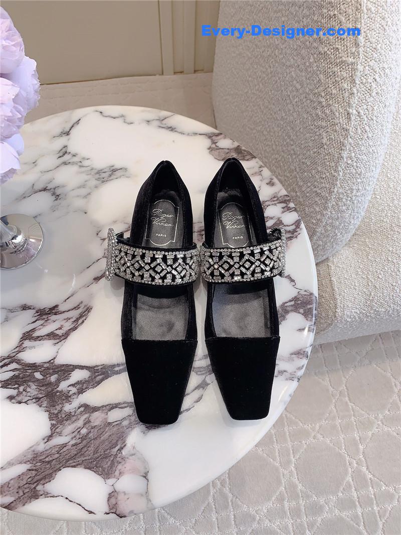 roger u1u1er belle u1u1er mary janes in velvet black
