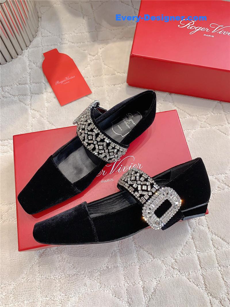 roger u1u1er belle u1u1er mary janes in velvet black