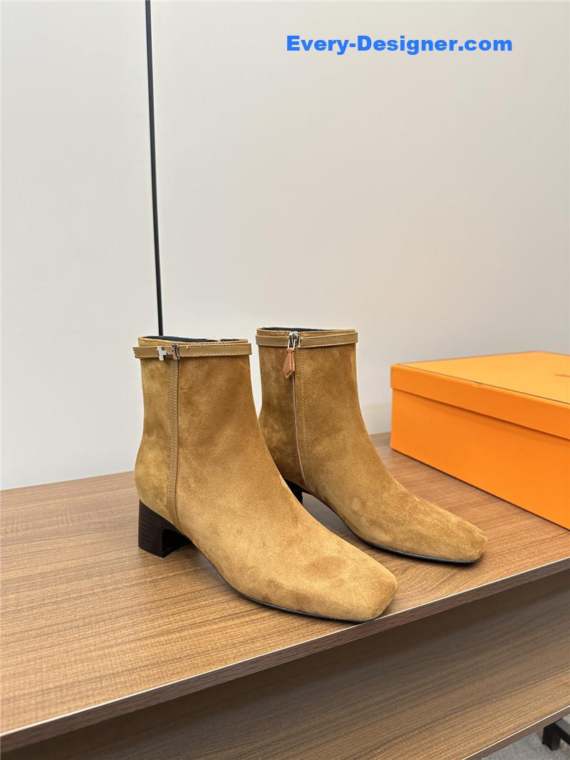 H**me5 imperial 50 brown suede ankle boot