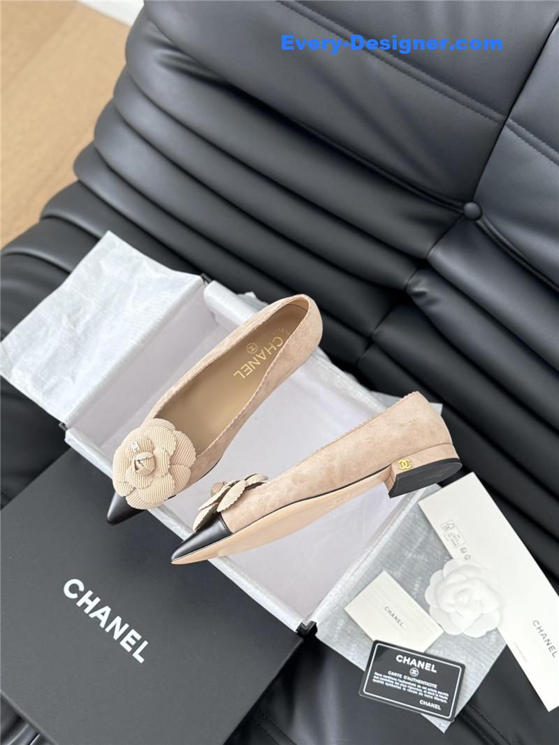 Ch**el camellia beige suede flat pumps
