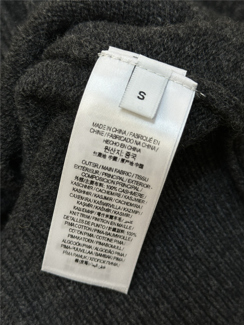 b0tt*ga Ven*ta grey v-neck vest replica clothing sites