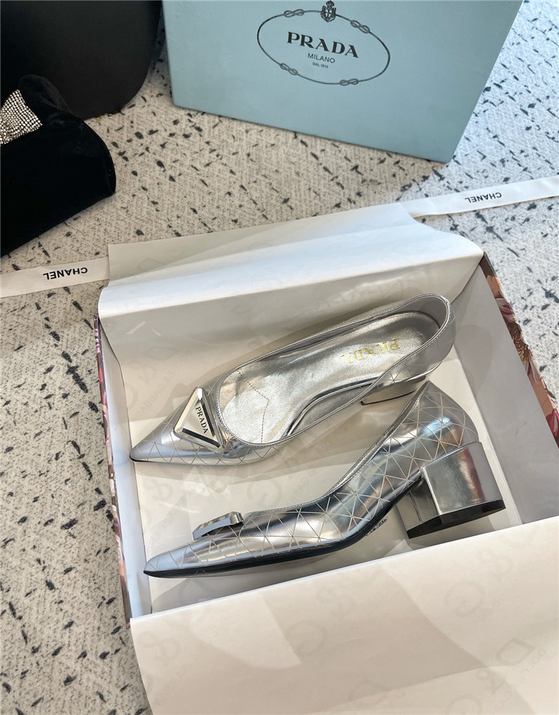 Pra*a triangle logo silver brushed leather pumps