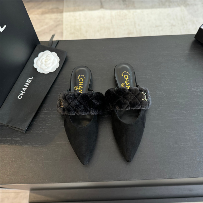 Ch**el fur strap pointed flat mule black suede