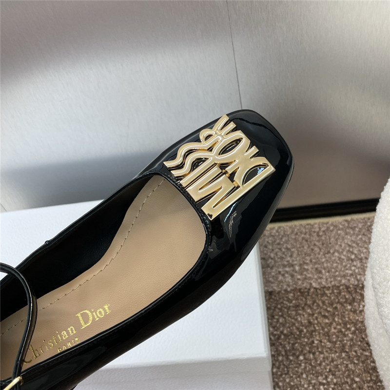 D10r miss D10r graffiti pumps black patent calfskin