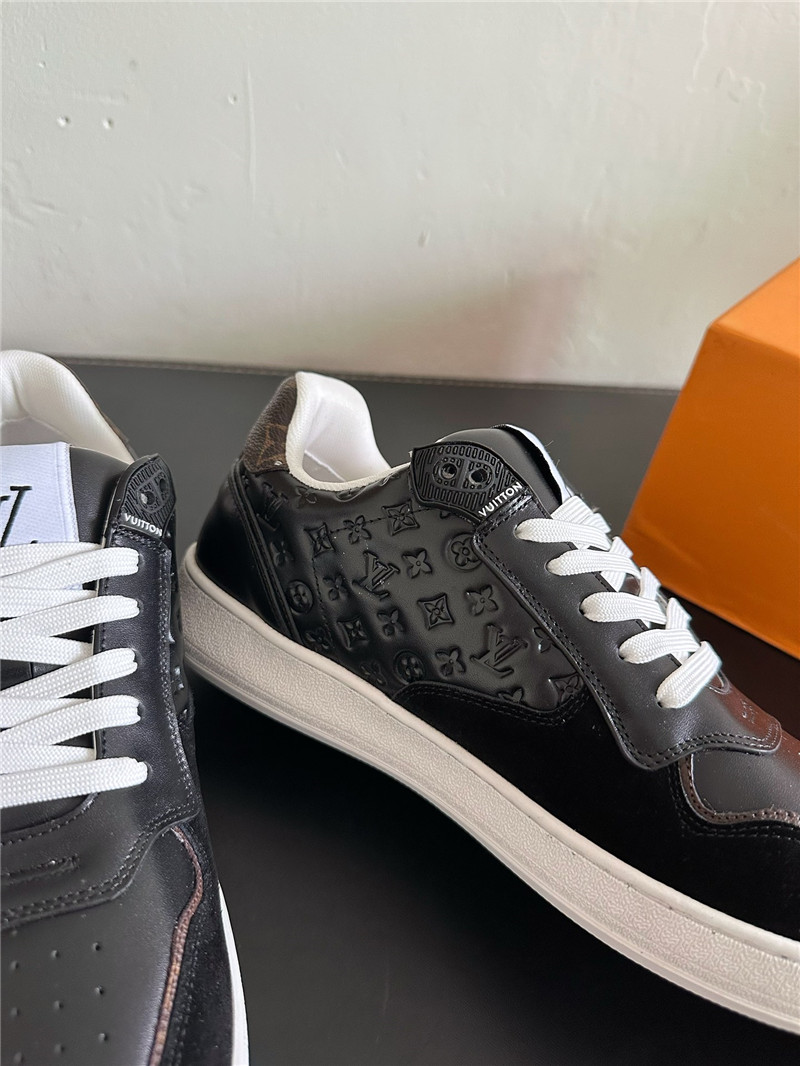l0vis Vvtt0n lv black stadium sneakers