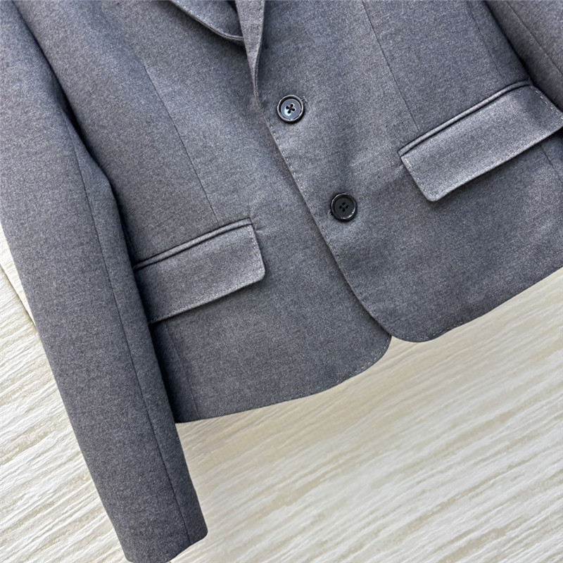 Ce1i*e lapel long sleeve suit replica d&g clothing