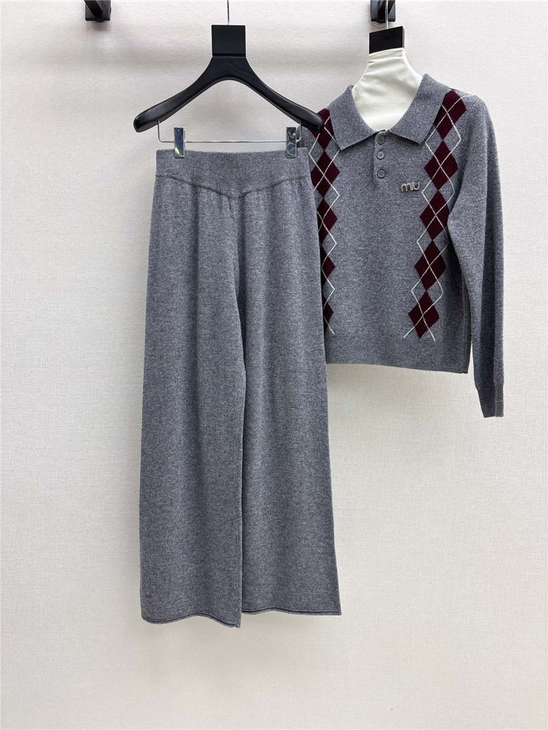 M1um1u new knitted suit