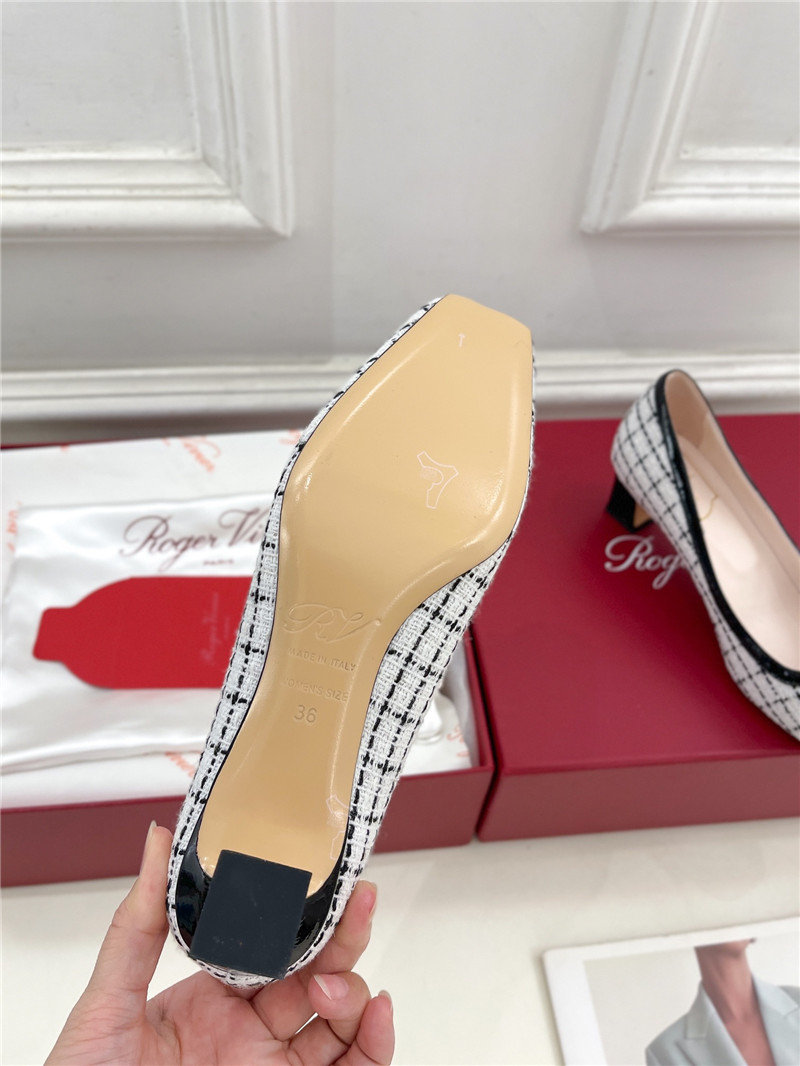 roger u1u1er belle u1u1er pumps multicolour patent fabric