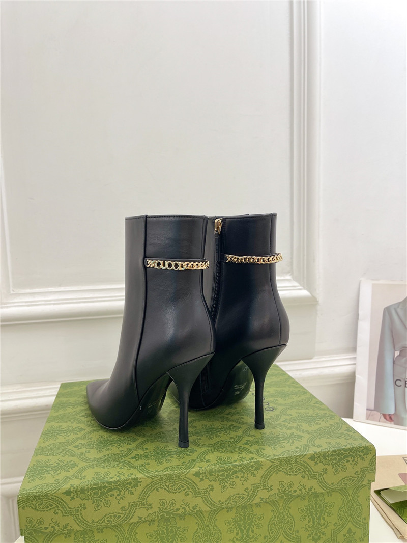Gvc*1 women’s signoria ankle boots