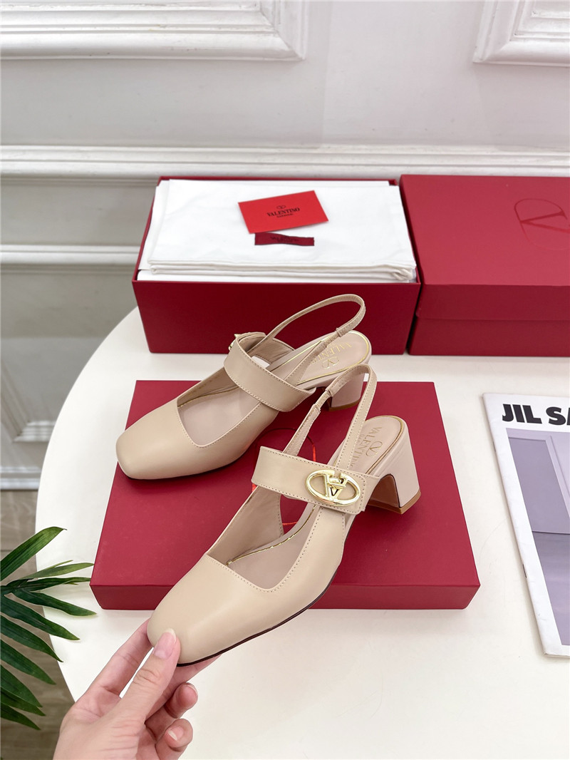 Va1e*ntin0 nude vlogo mary-jane slingbacks