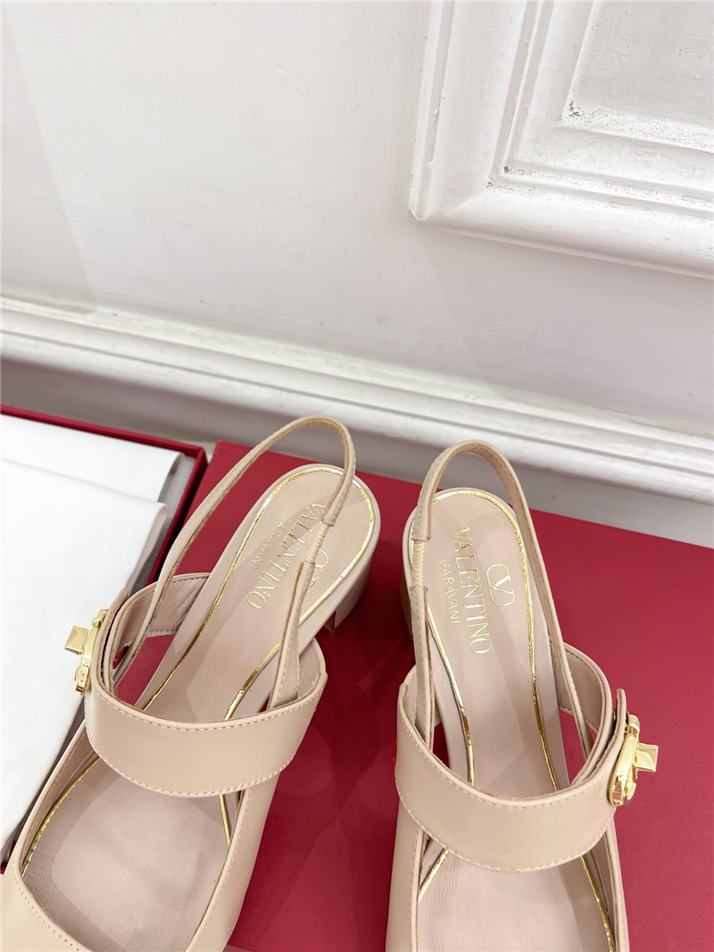 Va1e*ntin0 nude vlogo mary-jane slingbacks