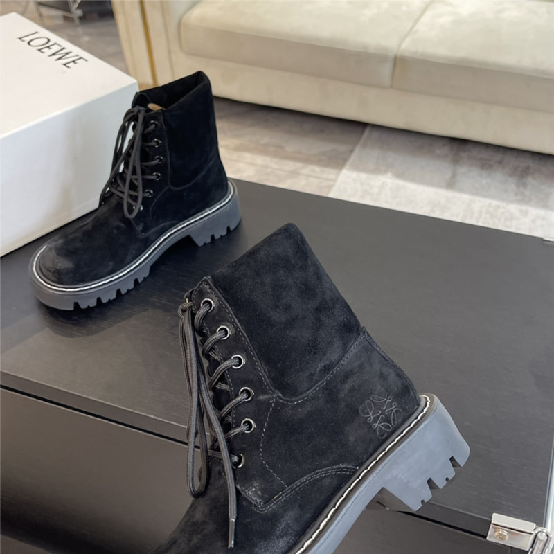 L0ew* sierra combat ankle boot in suede