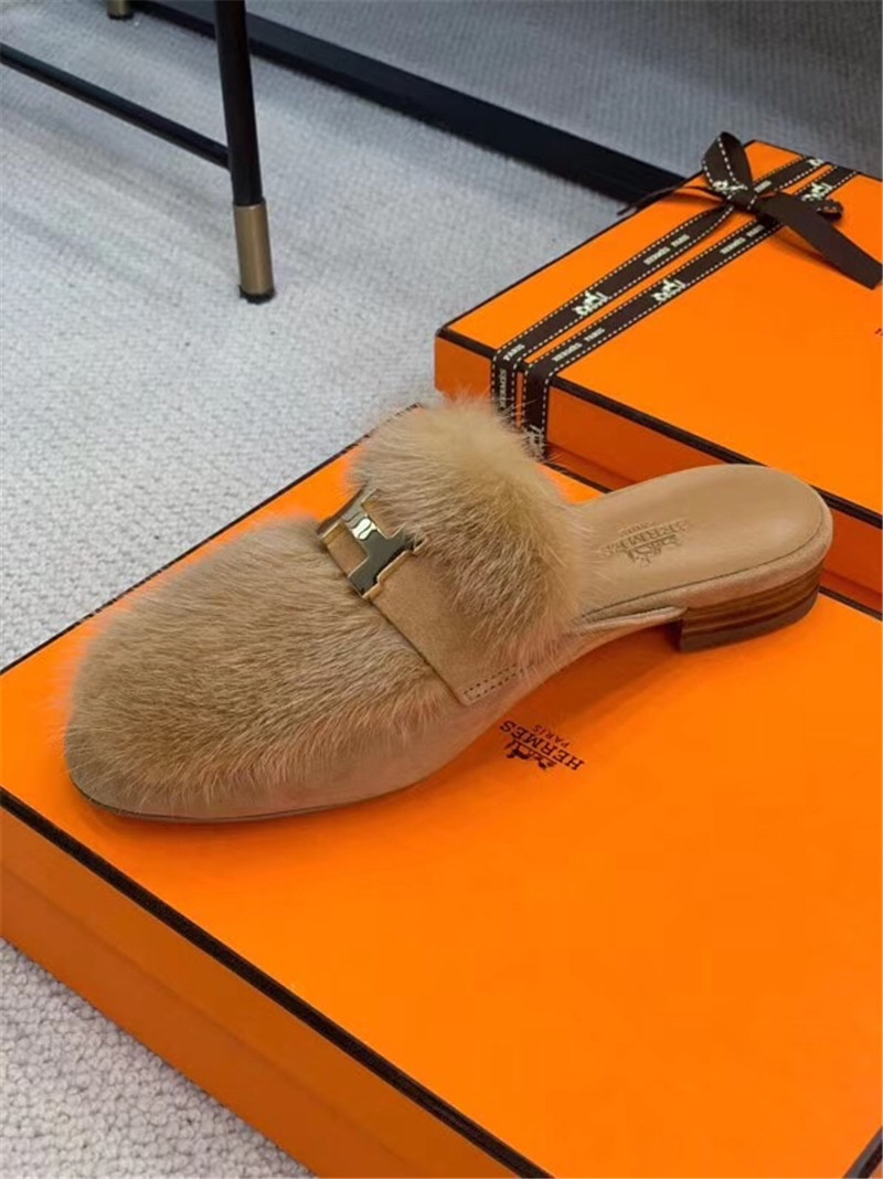 H**me5 paris loafer slippers in beige suede mink