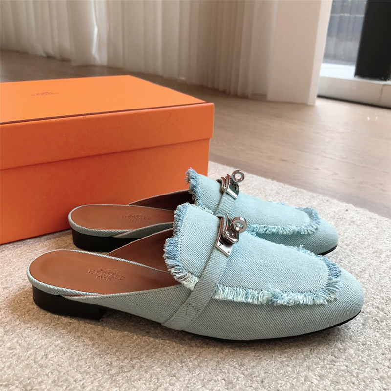 H**me5 oz mule in bleu clair fringed denim