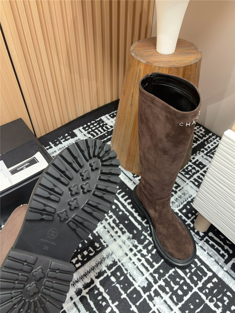 Ch**el suede leather keen high boots