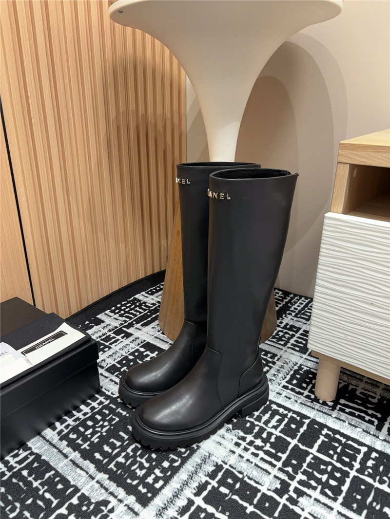 Ch**el calfskin keen high boots