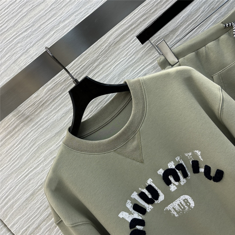 M1um1u stylish casual suit
