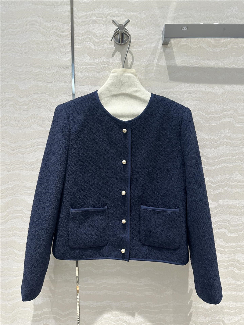 D10r crew neck small coat