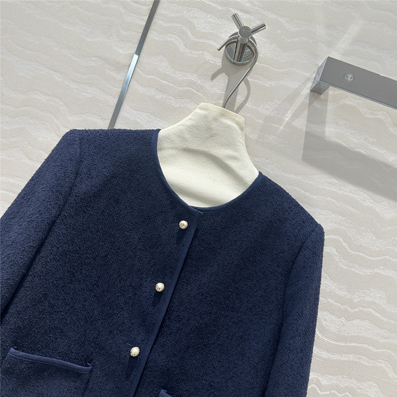 D10r crew neck small coat