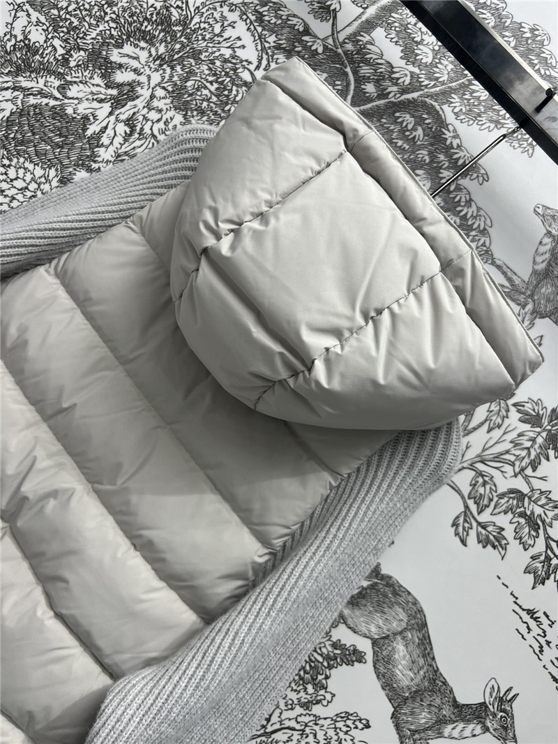 BC long-sleeved knitted down jacket