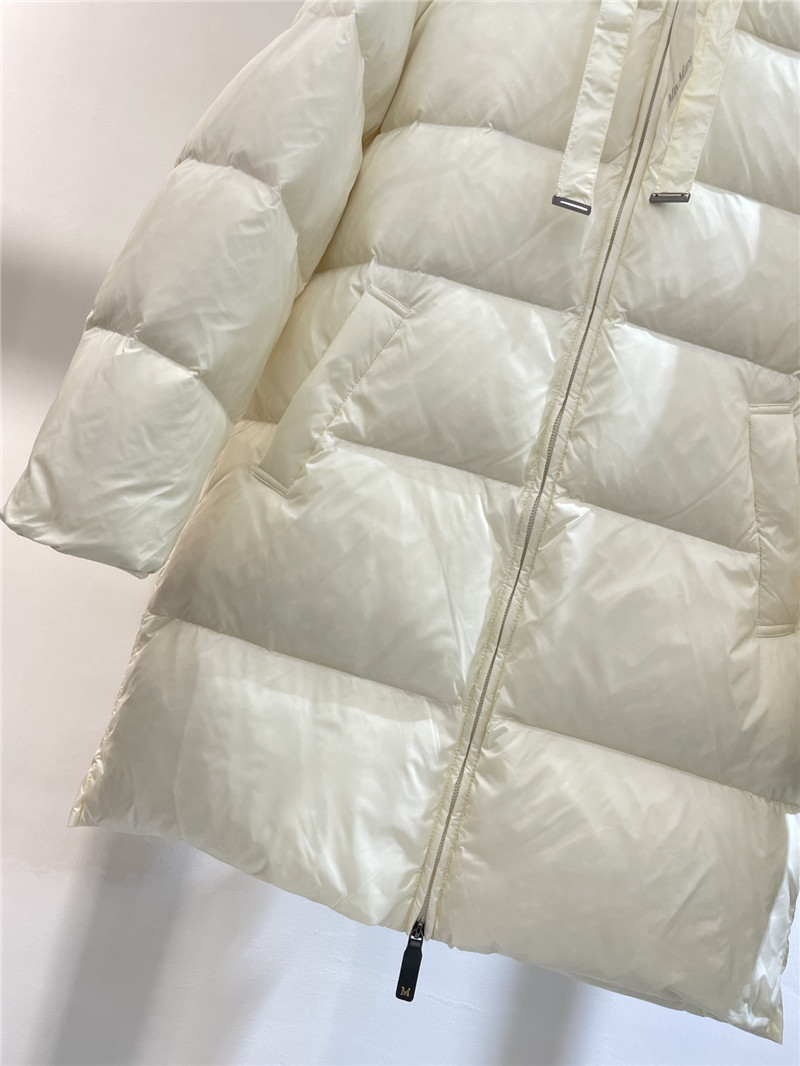 Vanitoo hooded down jacket