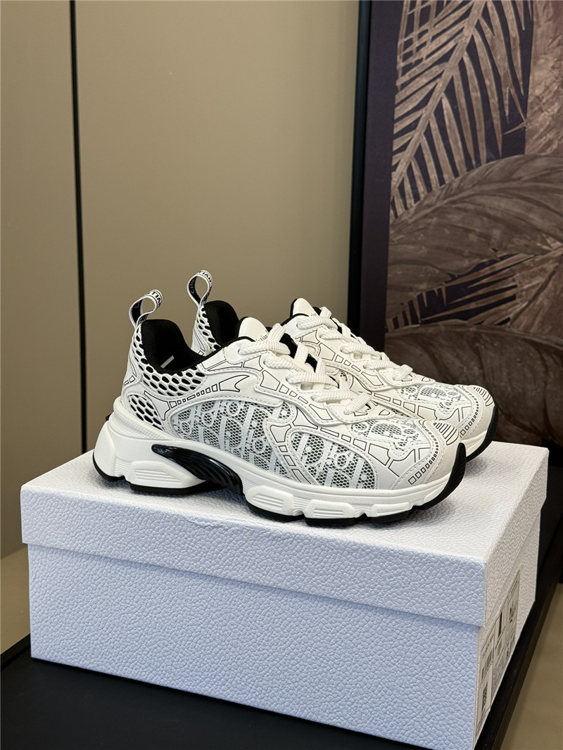 D10r vibe sneaker