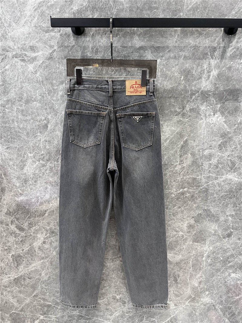 Pra*a jeans