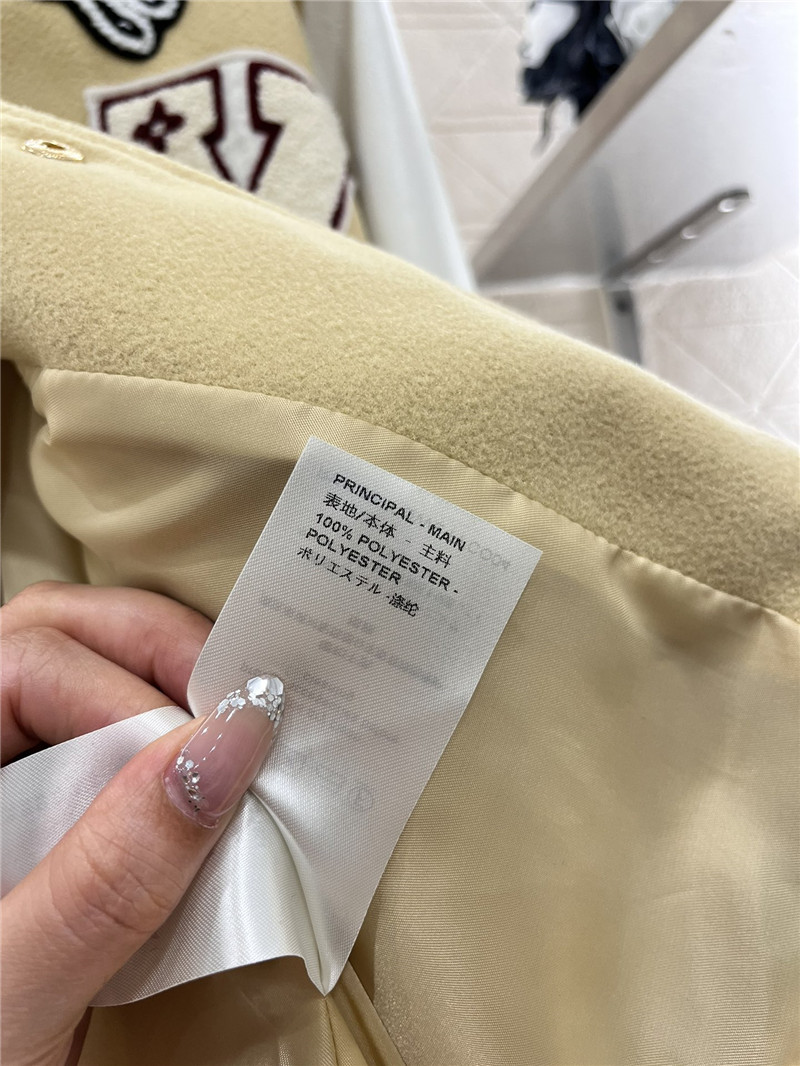 l0vis Vvtt0n lv baseball jacket