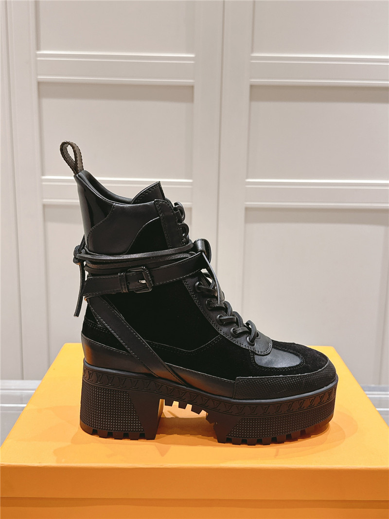 l0vis Vvtt0n laureate platform desert boot black