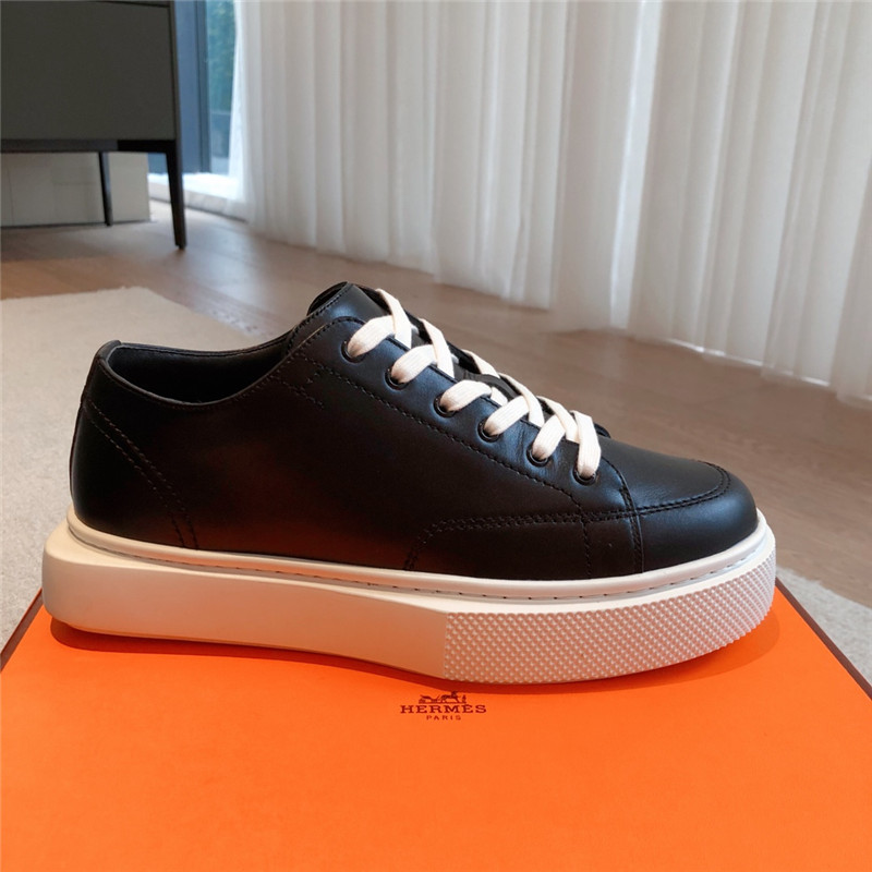 H**me5 black leather lace-up sneakers