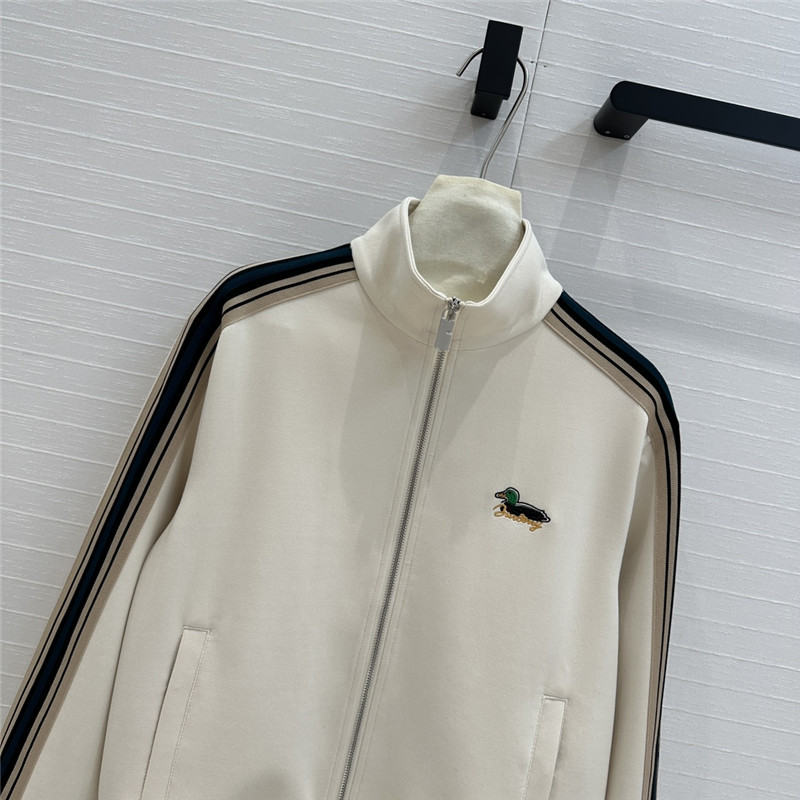 Bv*b*rry tracksuit