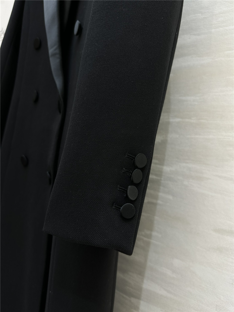 Vanitoo long suit jacket