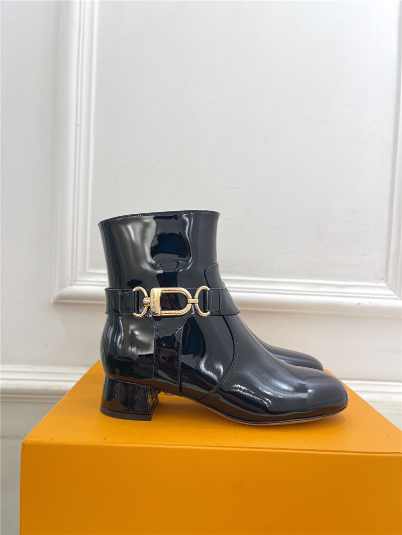 l0vis Vvtt0n patent leather westside ankle boots