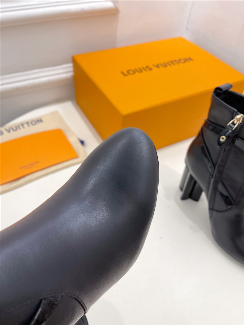 l0vis Vvtt0n silhouette ankle boot