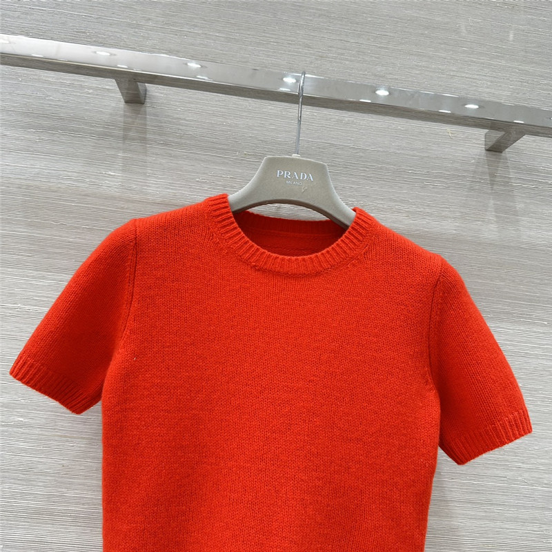 Pra*a cashmere top