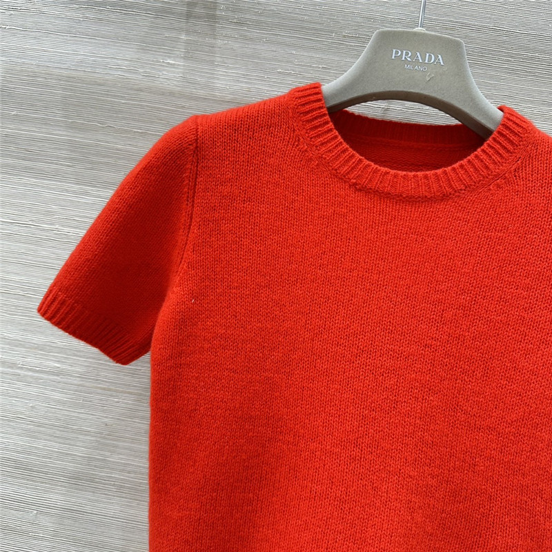 Pra*a cashmere top