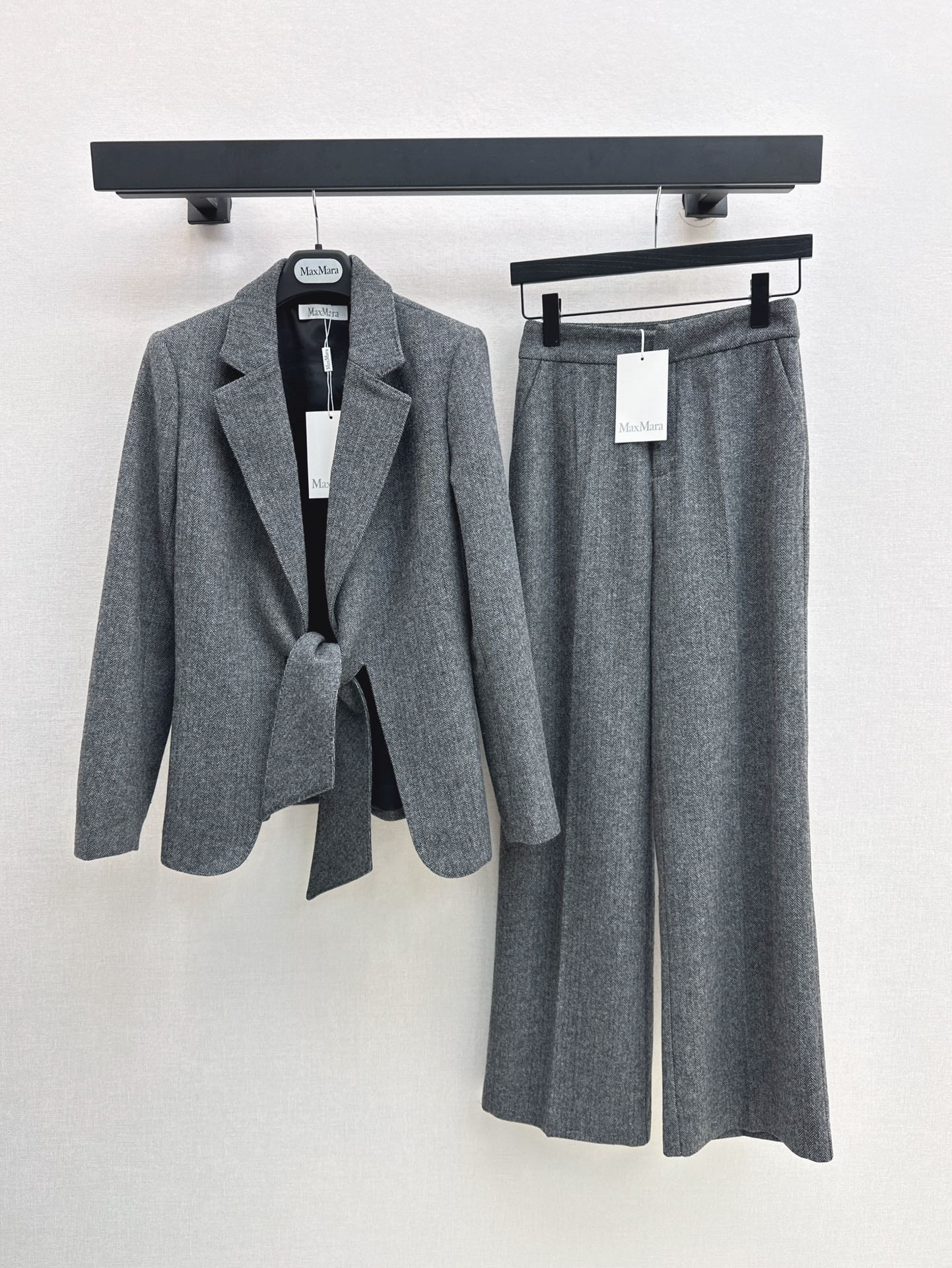 Vanitoo Commuter Suit