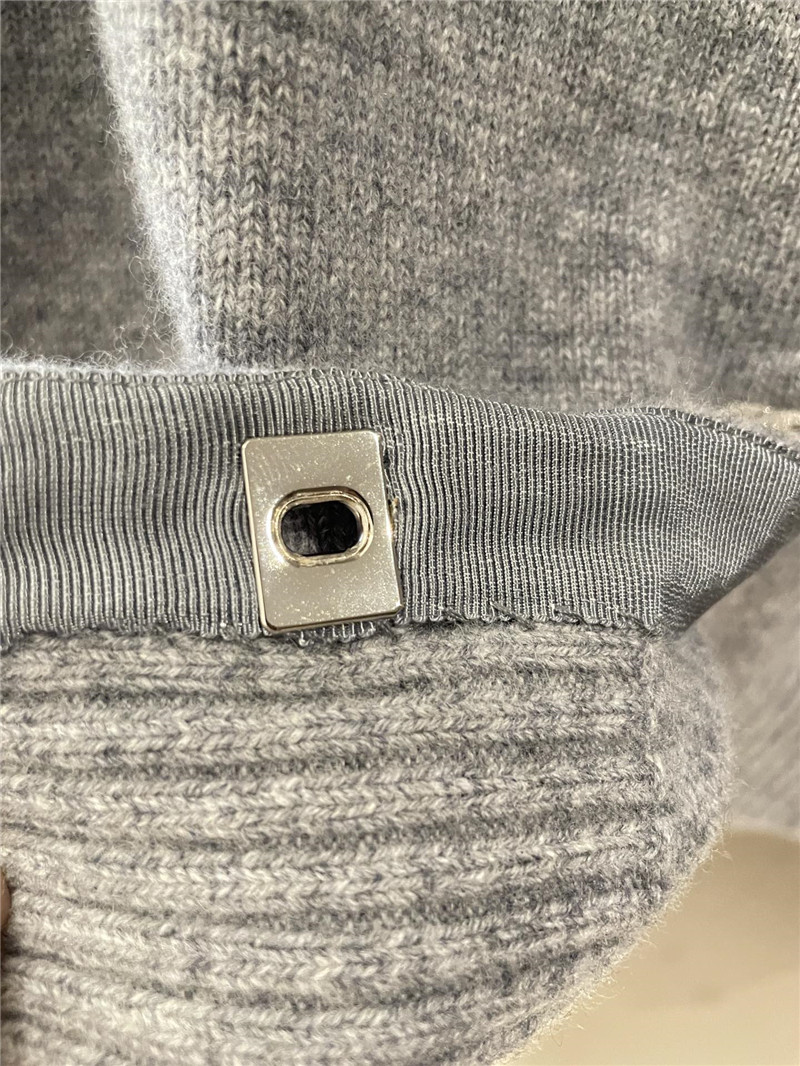 Ch**el taupe crop cashmere cardigan